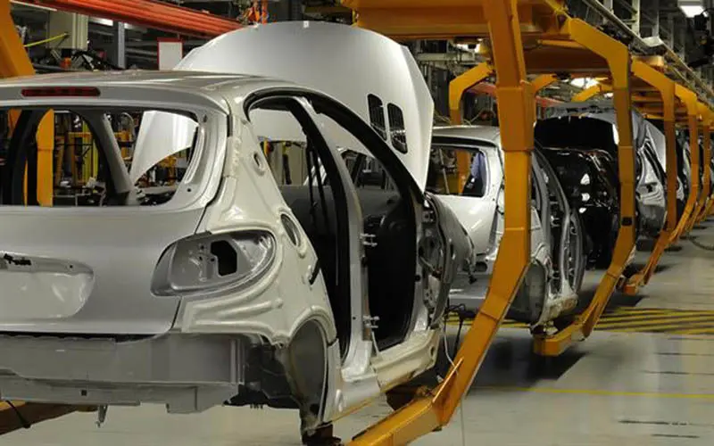 درخواست دوباره خودروسازان برای گرانی / حداقل قیمت پژو 301، 200 میلیون تومان