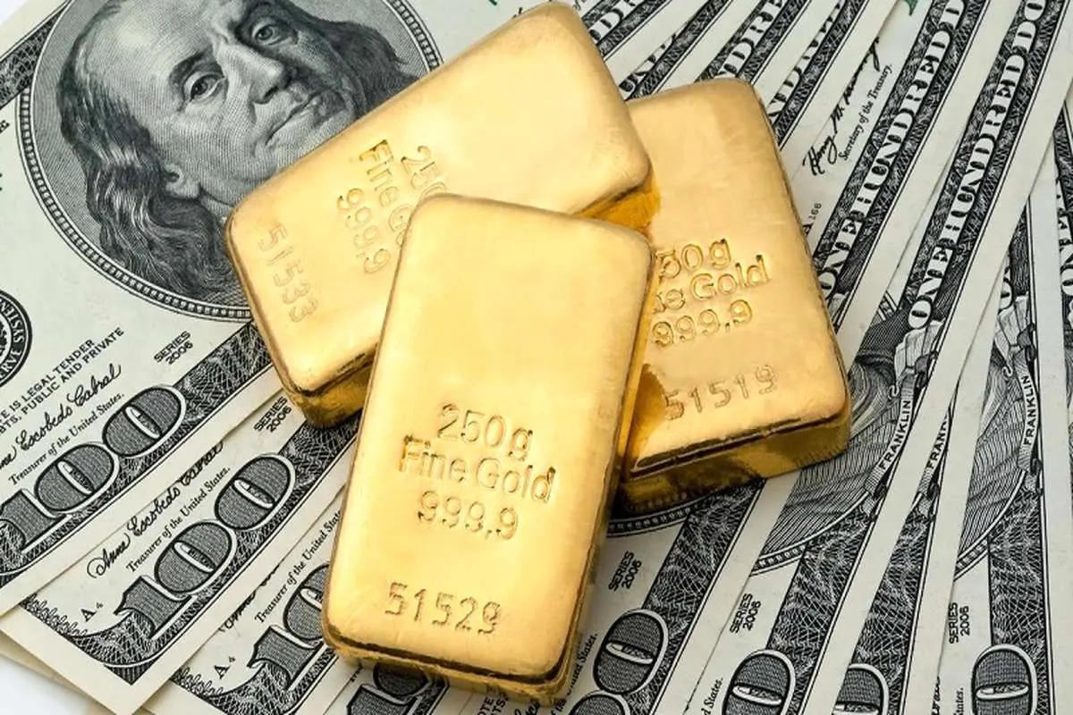 دلار طلا را کم عیار کرد