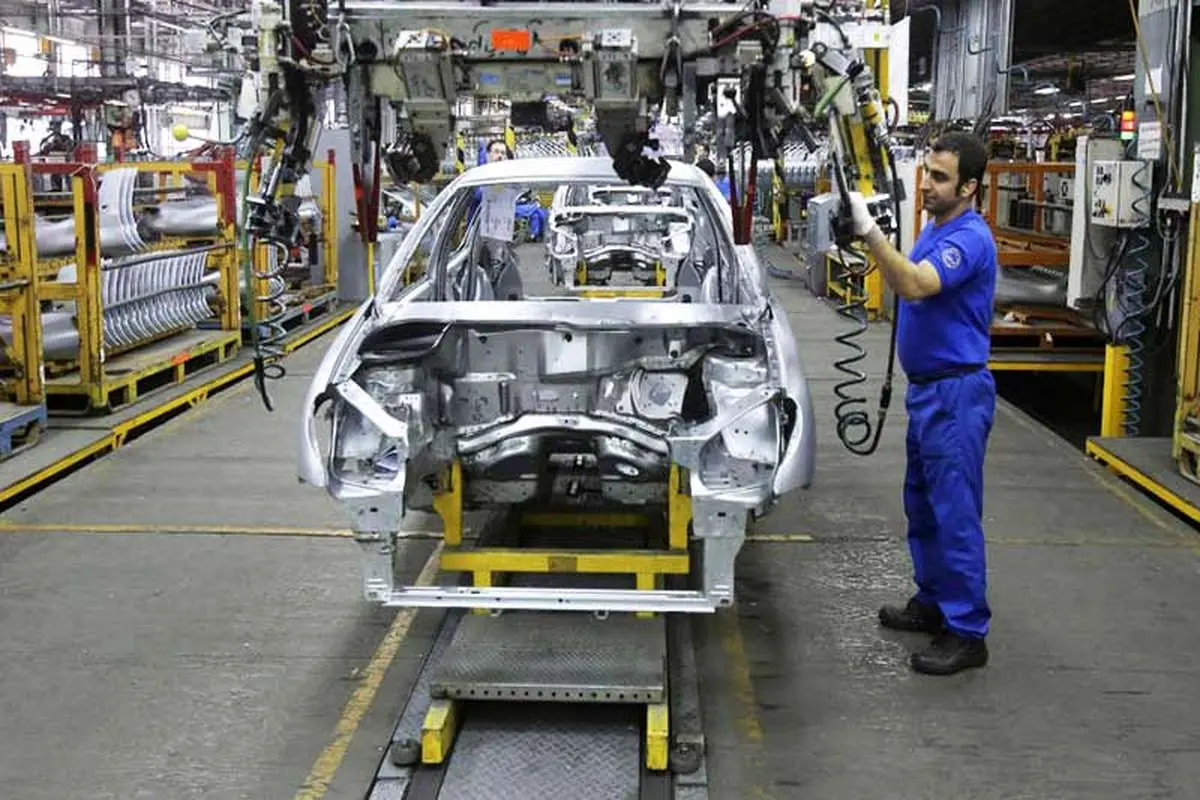 انتشار کارنامه هفت ماهه خودروسازان / کاهش 22.4 درصدی تولید خودرو در هفت ماهه امسال