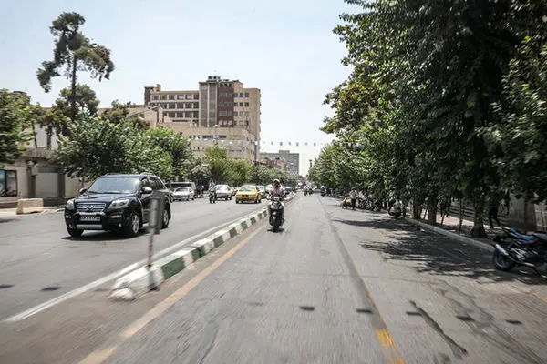 وضعیت ترافیکی عجیب در تهران (عکس)
