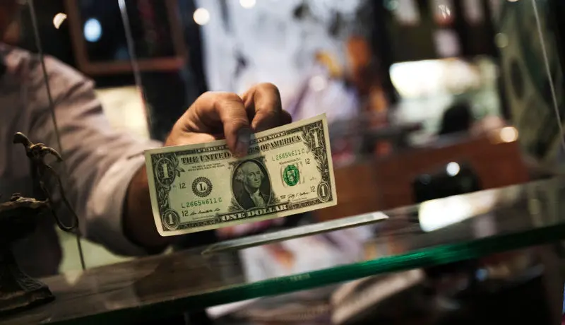 قیمت دلار در شب عید چقدر می‌شود؟