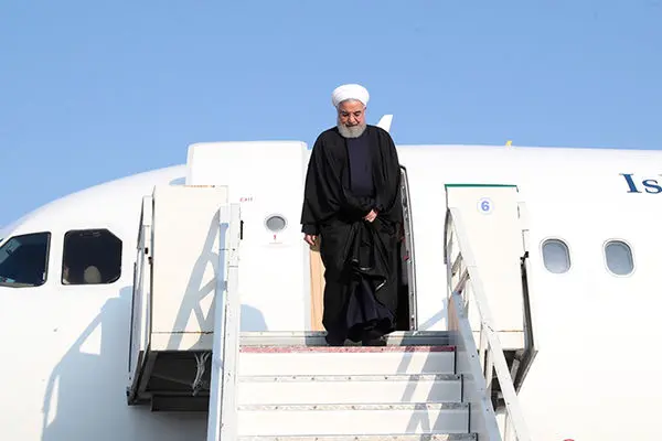 روحانی وارد اردبیل شد (گزارش تصویری)