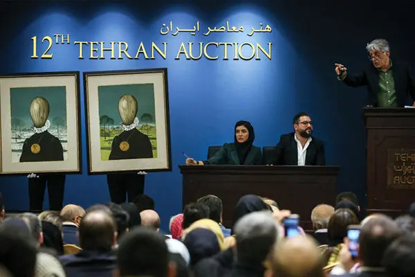 حراجی میلیاردی تهران با حضور هنرمندان و کُلکسیونرها (گزارش تصویری)