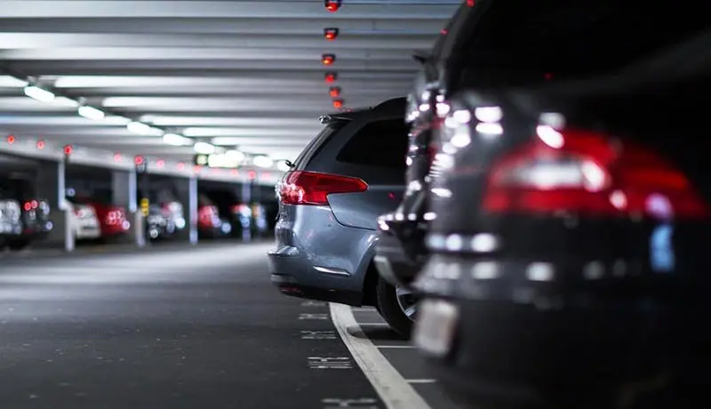 جزئیات نرخ ورودیه و حق توقف وسایل نقلیه در پارکینگ‌های عمومی