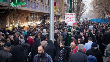 بازار شب عید اقلام اساسی / چند قدم در بازار بزرگ تهران (گزارش تصویری)