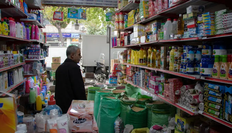 آخرین وضعیت اقلام اساسی در بازار / برگزاری فروش‌های فوق‌العاده در شب عید