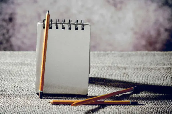 بهترین روش تقویت حافظه؛ با کاغذ و قلم بنویسید