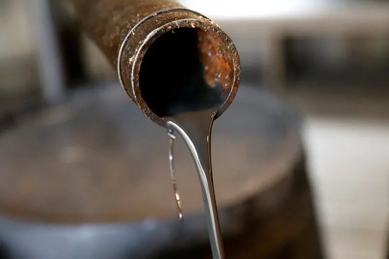 قیمت نفت به زیر ۱۰ دلار سقوط می‌کند؟