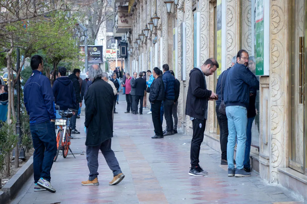 گرانی سکه در روز ارزانی دلار