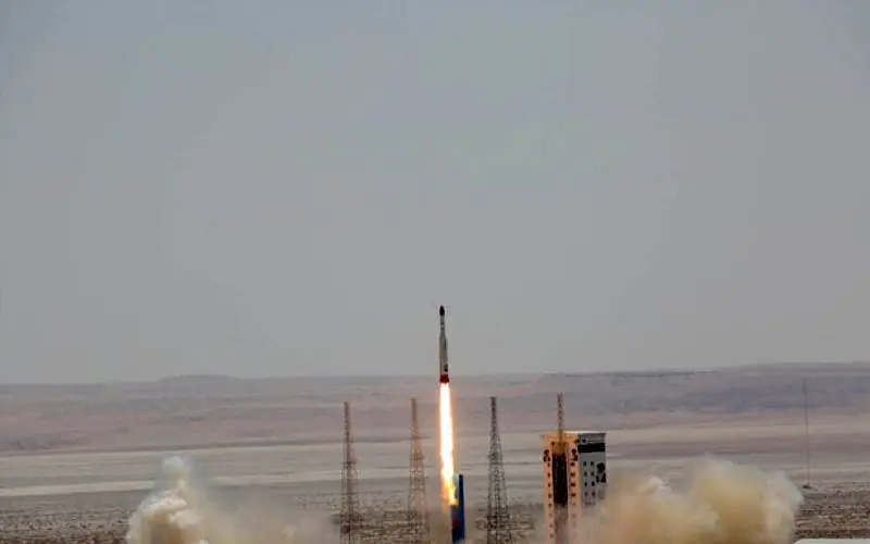پرتاب موفق نخستین ماهواره نظامی توسط سپاه