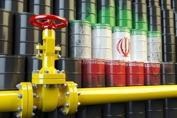 افزایش 400 هزار بشکه‌ای تولید نفت ایران امکان‌پذیر است؟/ رشد اقتصادی نفتی تنها گزینه دولت!