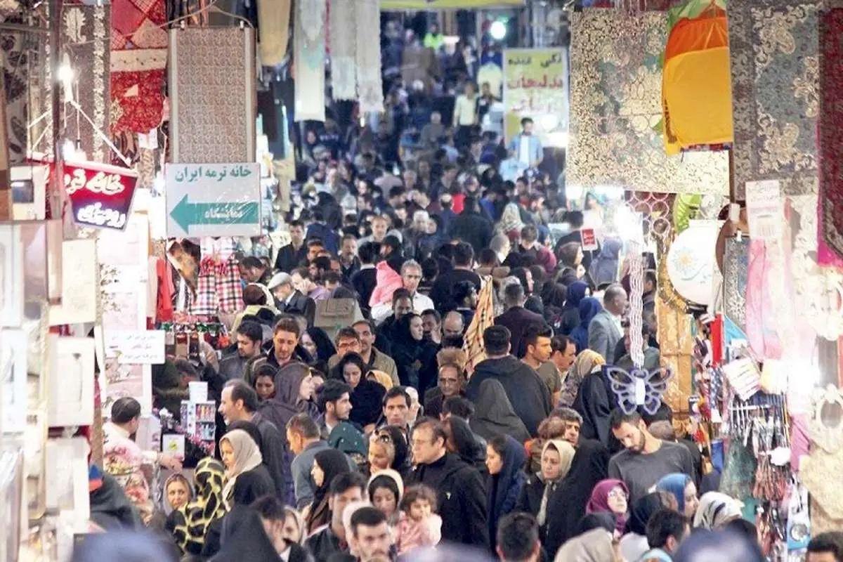 اختلاف نظر درباره آینده اقتصاد ایران / خوش‌بینی دولت به نرخ تورم چقدر واقعی است؟