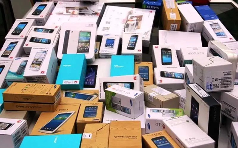 ۱.۴ میلیون گوشی موبایل به کشور وارد شد / رشد ۱۴۵ درصدی واردات