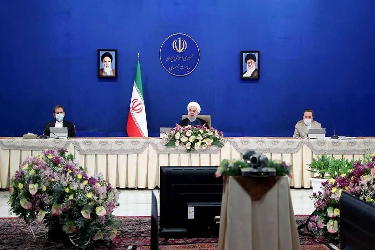 سیگنال‌های بورسی امروز روحانی / بورس را امروز محکم نگه می‌داریم