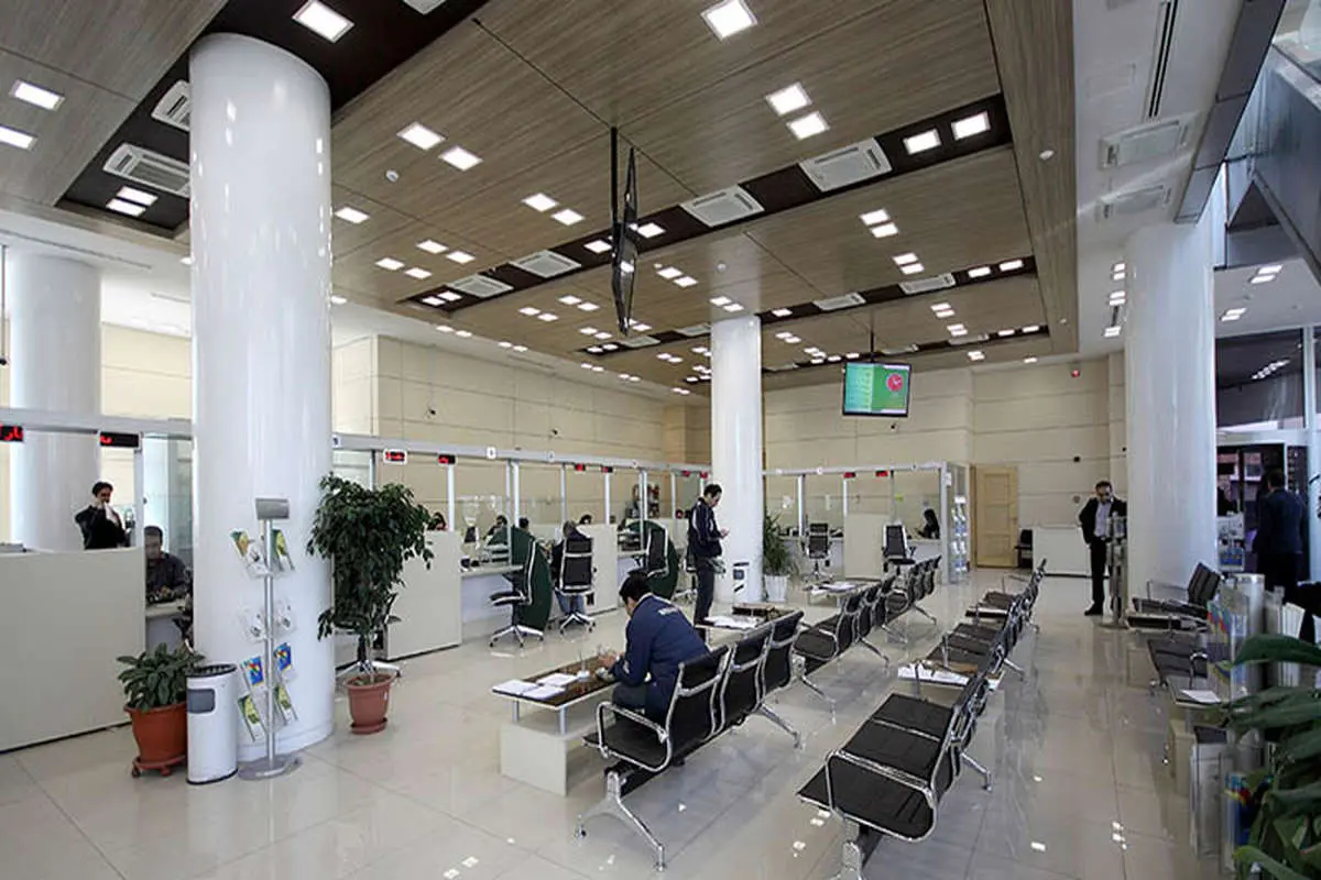 ادارات و بانک‌های ۲۲ شهر خوزستان تعطیل شد