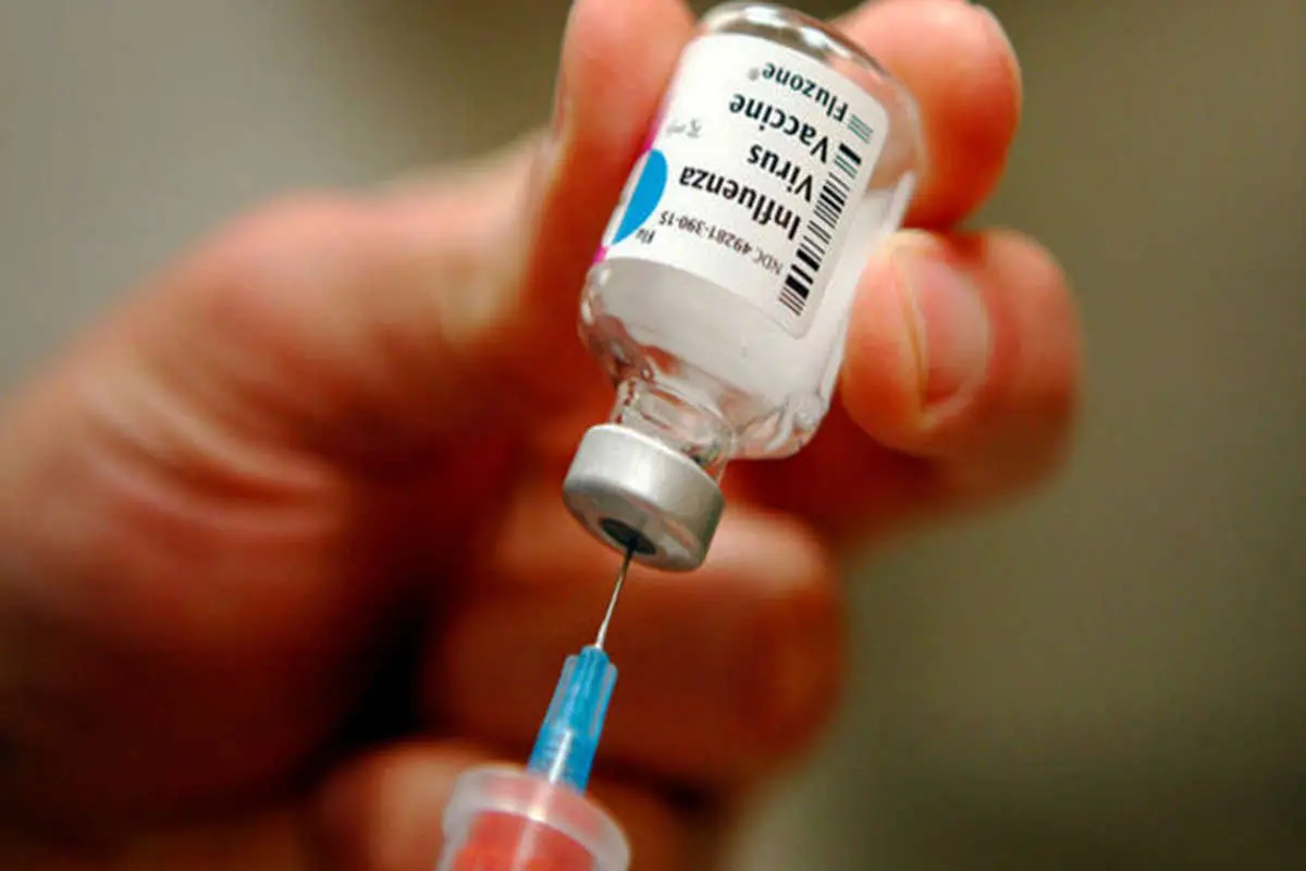 پیش‌فروش واکسن آنفلوآنزا با قیمت نجومی