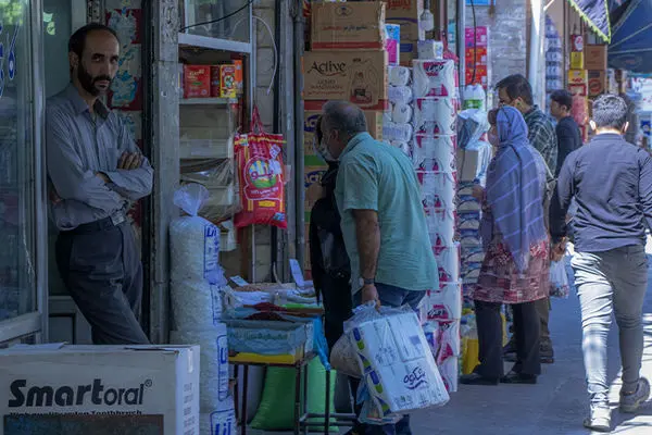 پیشنهاد یارانه ۵ میلیون تومانی در قالب سبد کالا/ مشمولان چه کسانی خواهند بود؟