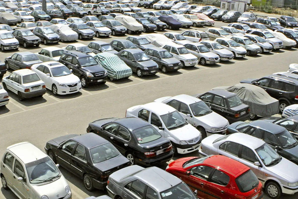 آخرین قیمت‌ها در بازار خودرو / قیمت ۲۰۷ اتوماتیک ۱۹ میلیون کاهش یافت