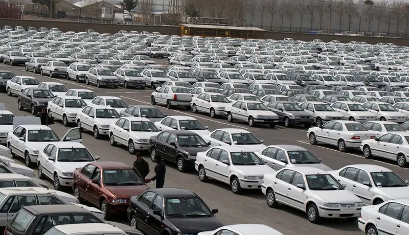 جدیدترین قیمت خودرو امروز 5 آذر / قیمت پراید به زیر 100 میلیون رسید؟