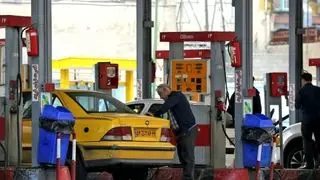 ماجرای پیشنهاد بنزین 50 هزار تومانی چیست؟
