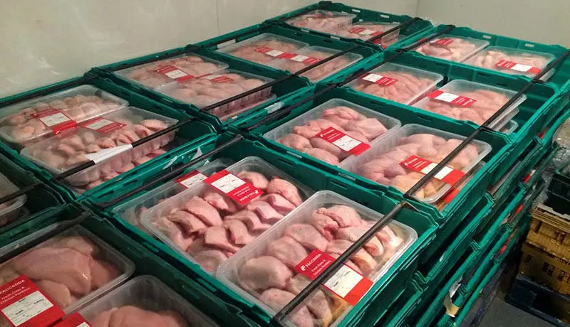 صادرات ۴ هزار تن مرغ در زمان ممنوعیت!
