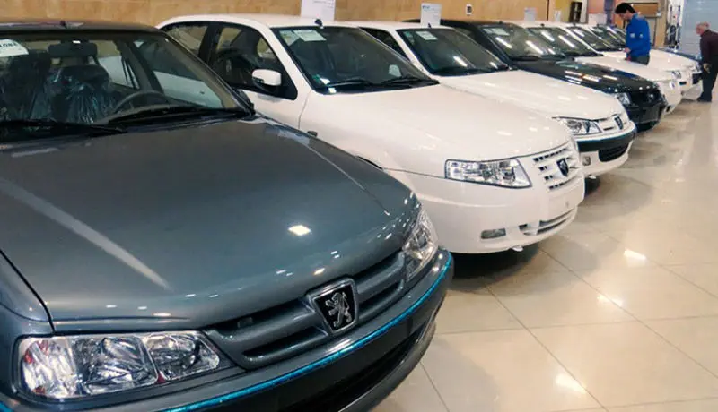 پبش‌بینی قیمت خودرو بعد از ماه رمضان / خط تولید پژو پارس متوقف شد؟