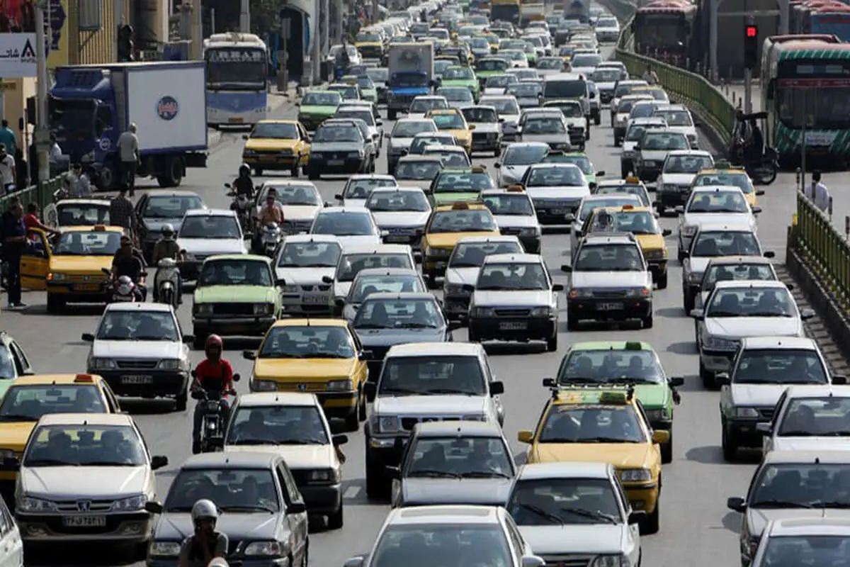 ترافیک در همه جاده‌های تهران-شمال/تردد پرحجم خودرو در محور تهران-پردیس