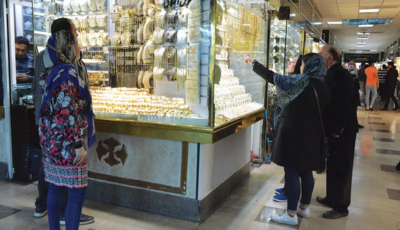 پیش‌بینی قیمت طلا فردا ۱۱ خرداد / روند نوسانی در بازار طلا ادامه دارد