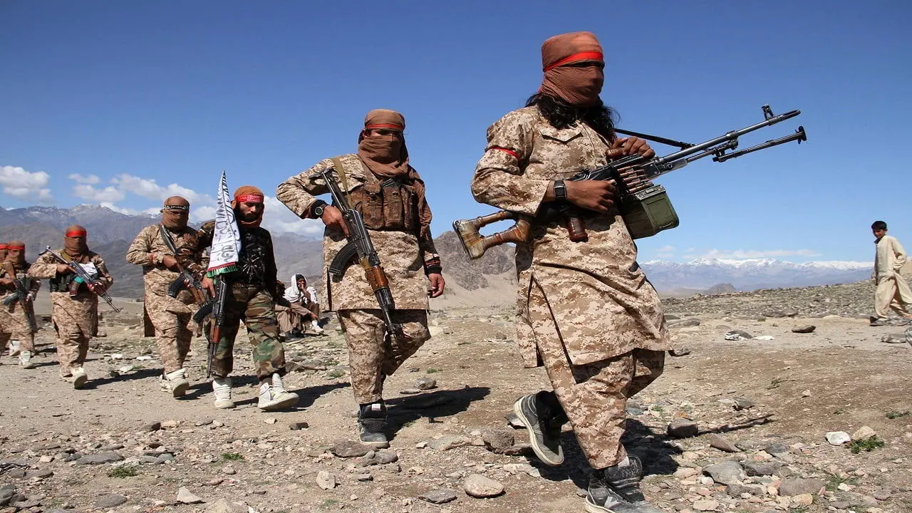 فرار سربازان افغانستان به ایران! / طالبان چند درصد افغانستان را تصرف کرده؟