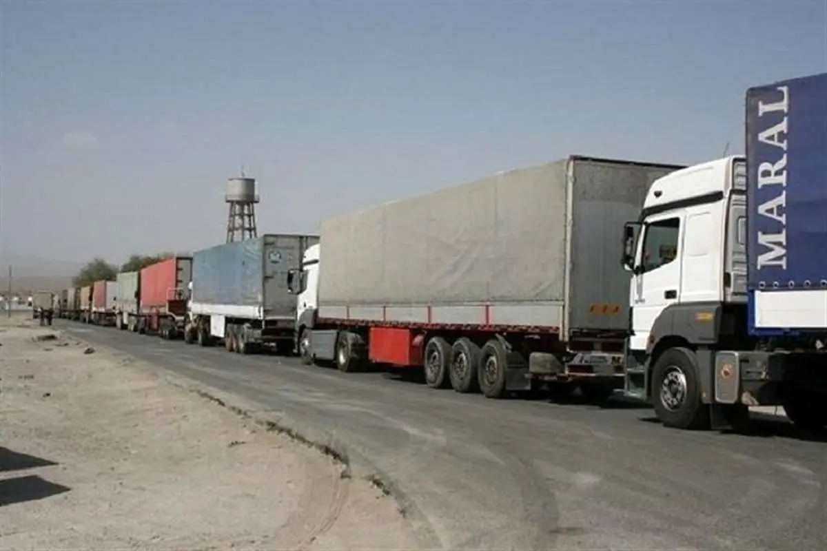 کامیون‌های ایرانی در مرز دوغارون متوقف شدند