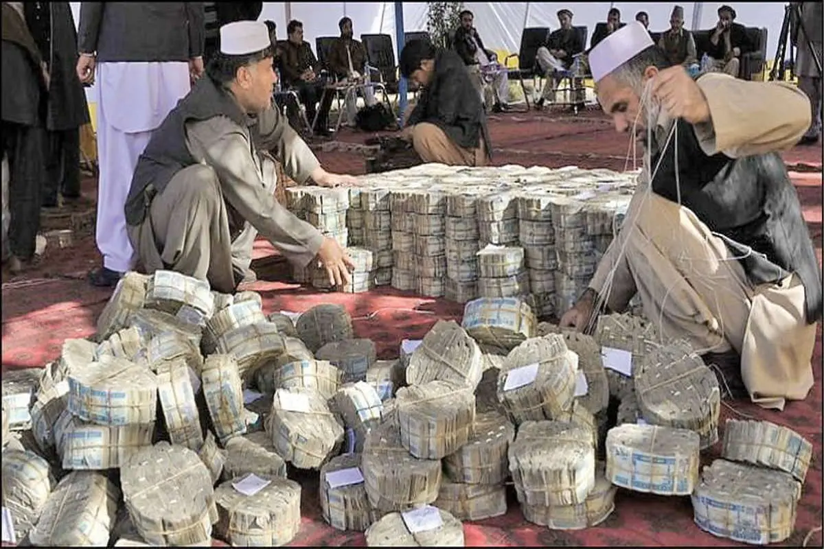 تداوم تعطیلی بزرگ‌ترین بازار صرافان افغانستان