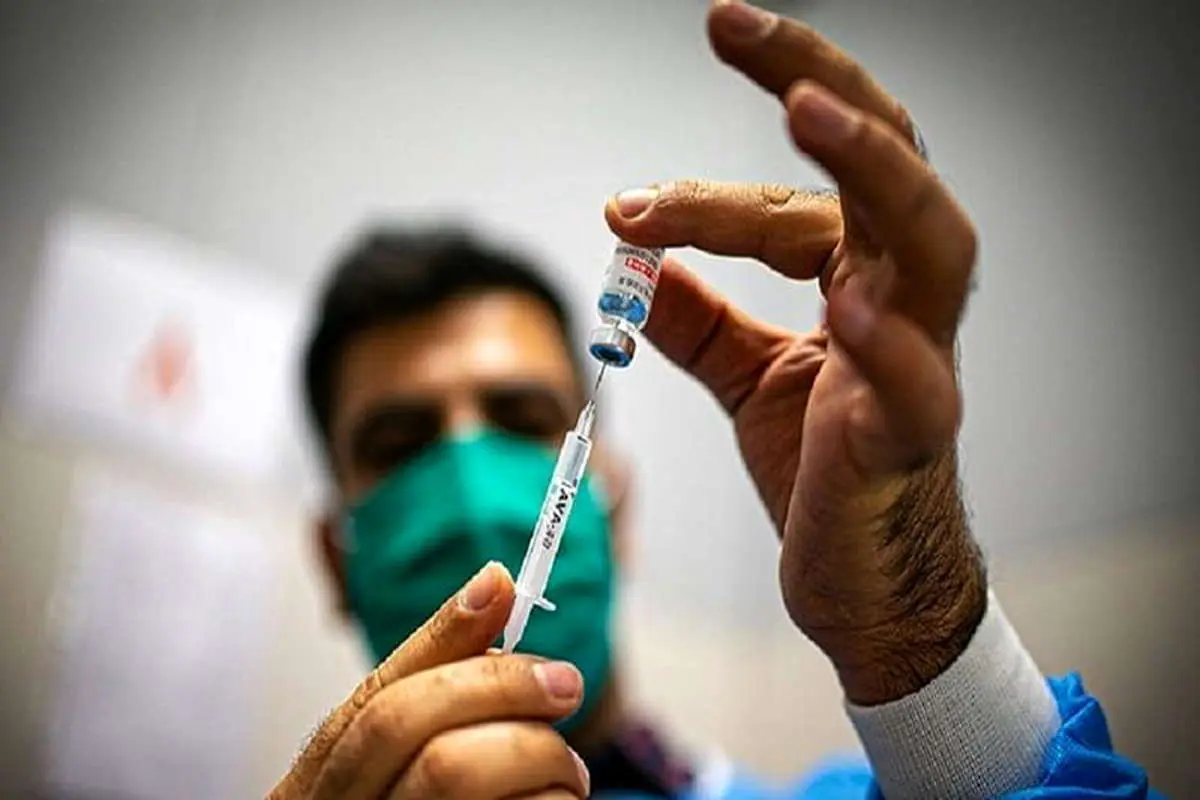 نوبت‌دهی واکسن کرونا برای افراد ۱۷ سال به بالا در سراسر کشور فعال شد