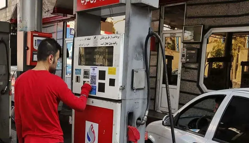 مصرف بنزین رکورد زد /  توزیع کارت سوخت غیرمجاز در جایگاه‌ها چقدر صحت دارد؟