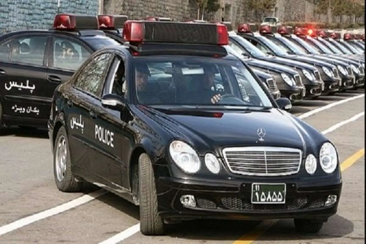 خودروی پلیس در کشورهای مختلف/ پلیس ایران چگونه از «تویوتا کریسیدا» به «سمند» رسید؟
