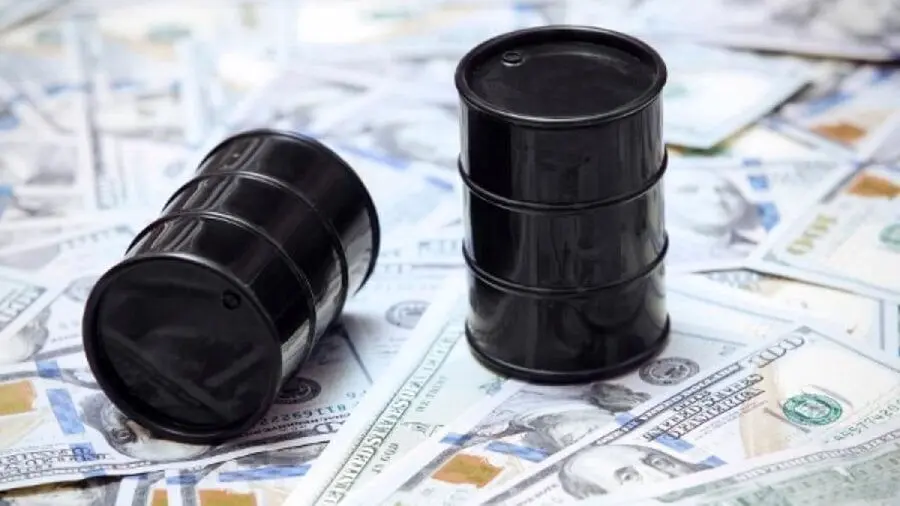 قیمت نفت از قله ۱۴ ساله فرود آمد