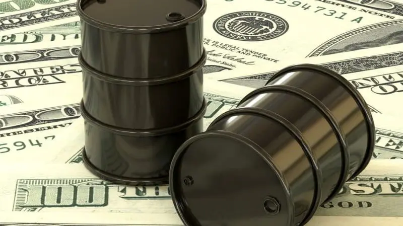 رکورد جدید معاملات نفت خام / تاثیر تحریم نفتی روسیه بر بازار جهانی