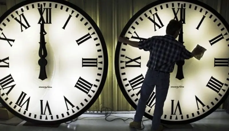 ساعت رسمی کشور از آغاز سال ۱۴۰۲ دیگر تغییر نمی‌کند
