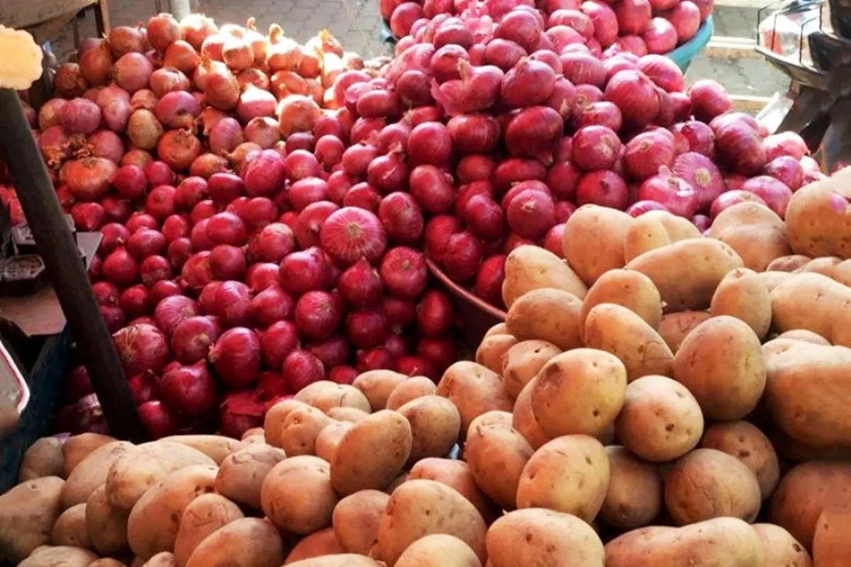 قیمت سیب‌زمینی، پیاز و گوجه فرنگی در بازار ارزان شد