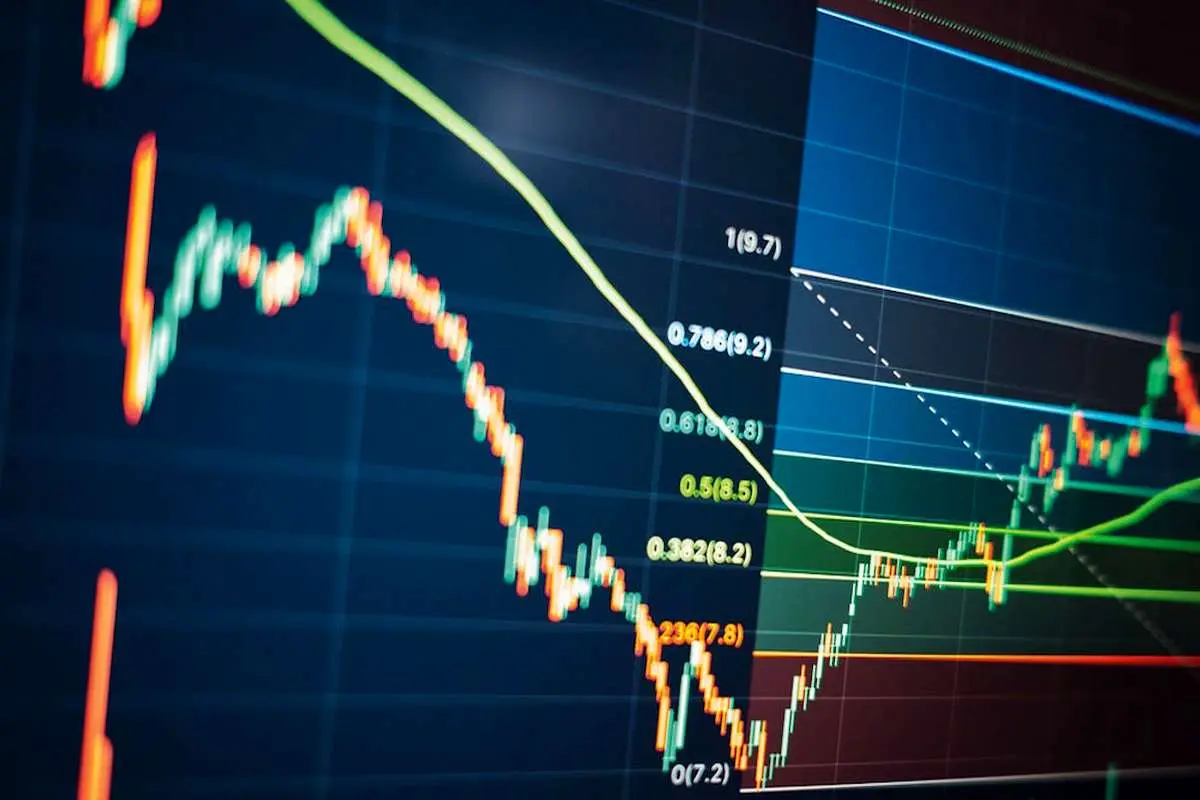 بیشترین و کمترین بازدهی نمادهای بازار سهام / زماهان در صدر جدول بورس قرار گرفت
