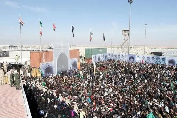 تردد ۱۵۲ هزار نفر از مرز مهران در ایام محرم