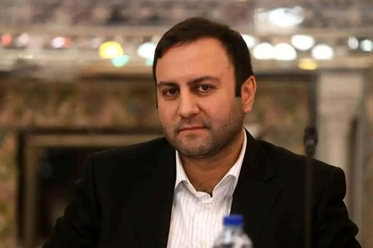 عملکرد محسن پیرهادی عضو هیات رئیسه مجلس و گزارش به مردم