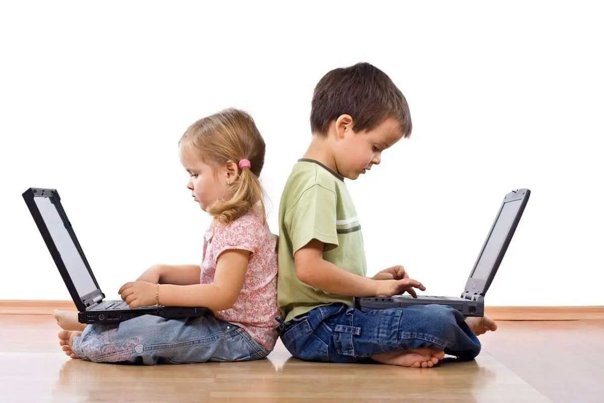 تدوین پیش‌نویس لایحه‌ حمایت از کودکان در فضای مجازی