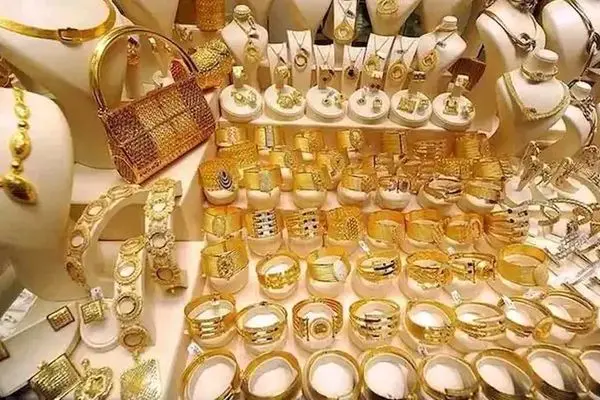 قیمت طلا و سکه امروز ۲۰ تیر ۱۴۰۳ / سکه امامی به کانال ۴۰ میلیونی بازگشت