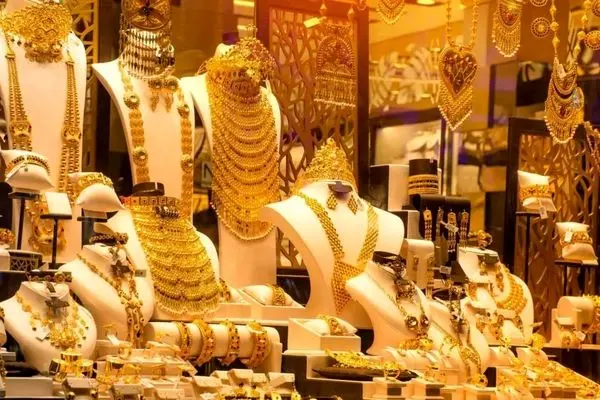 قیمت طلا و سکه امروز ۳۰ تیر ۱۴۰۳ / بازار طلا نزولی شد
