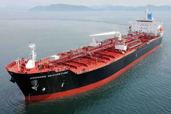 صادرات نفت ایران بر قله 6ساله