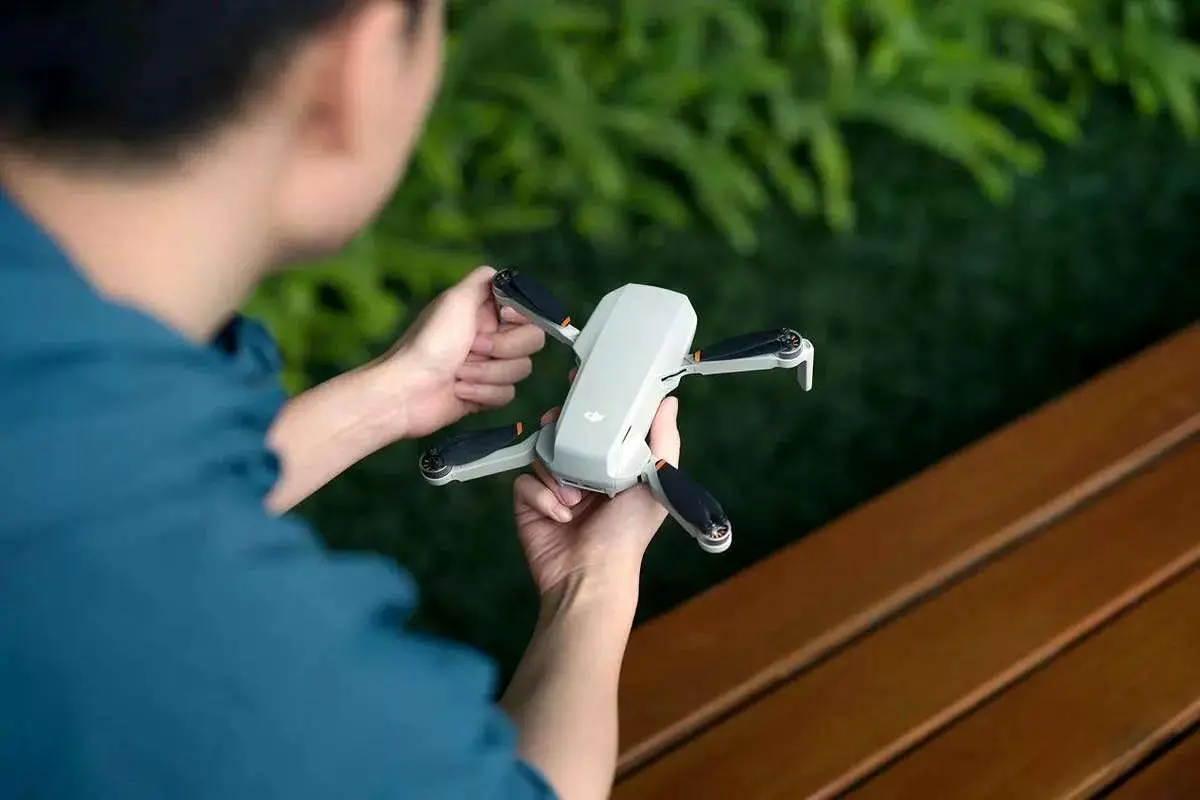 رونمایی از پهپاد DJI Mini 4K؛ قیمت 299 دلار