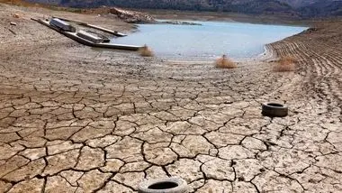 کاهش منابع آب زیرزمینی یک بحران جدی است