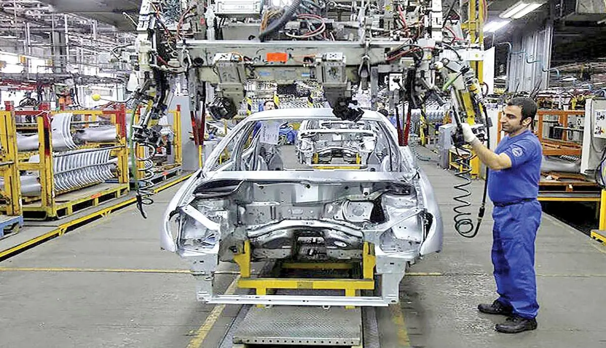تولید خودرو با ۱۸ درصد رشد به ۸۸۲ هزار دستگاه رسید