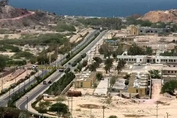 واگذاری زمین‌های 300 متری در جزیره ابوموسی/ سکونت در جزایر سه‌گانه ایران تسهیل می‌شود