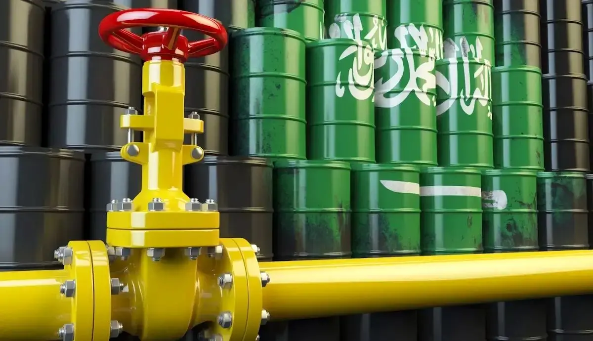 عربستان کاهش تولید نفت خود را یک ماه دیگر تمدید کرد